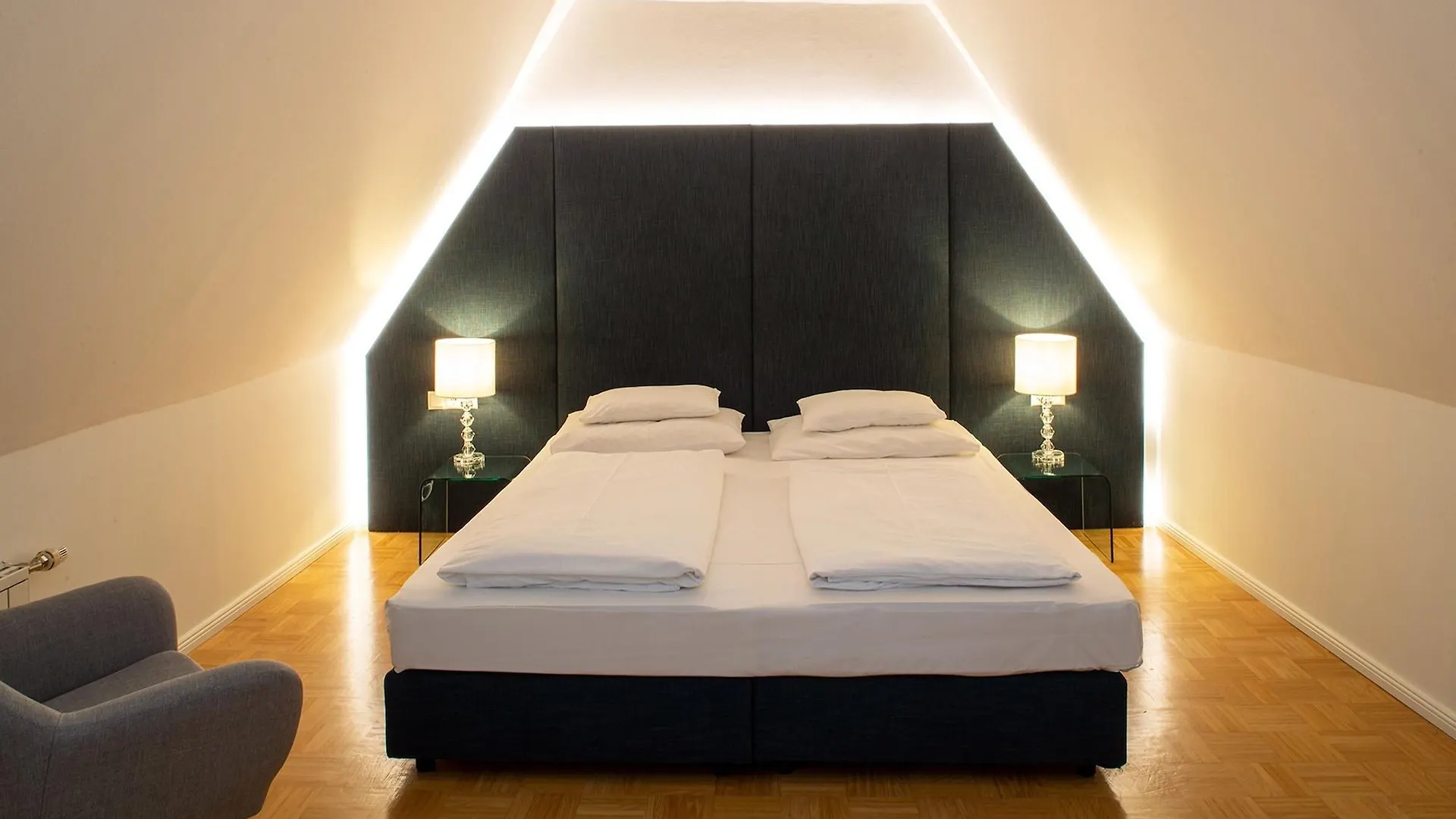 Boutique Hotel Dom - Rooms & Suites Graz